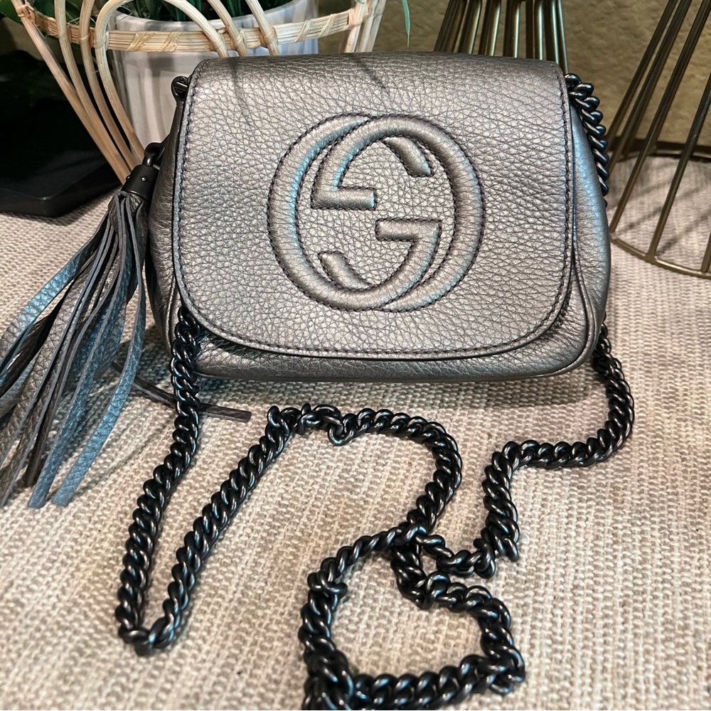 SOLD ! GUCCI soho silver/ metallic bag chain strap